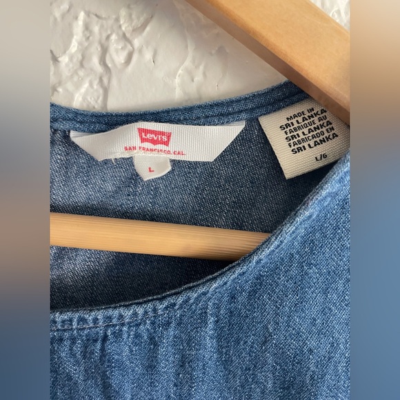 Vintage Levi’s Cotton boxy crop top size Large - Picture 4 of 6